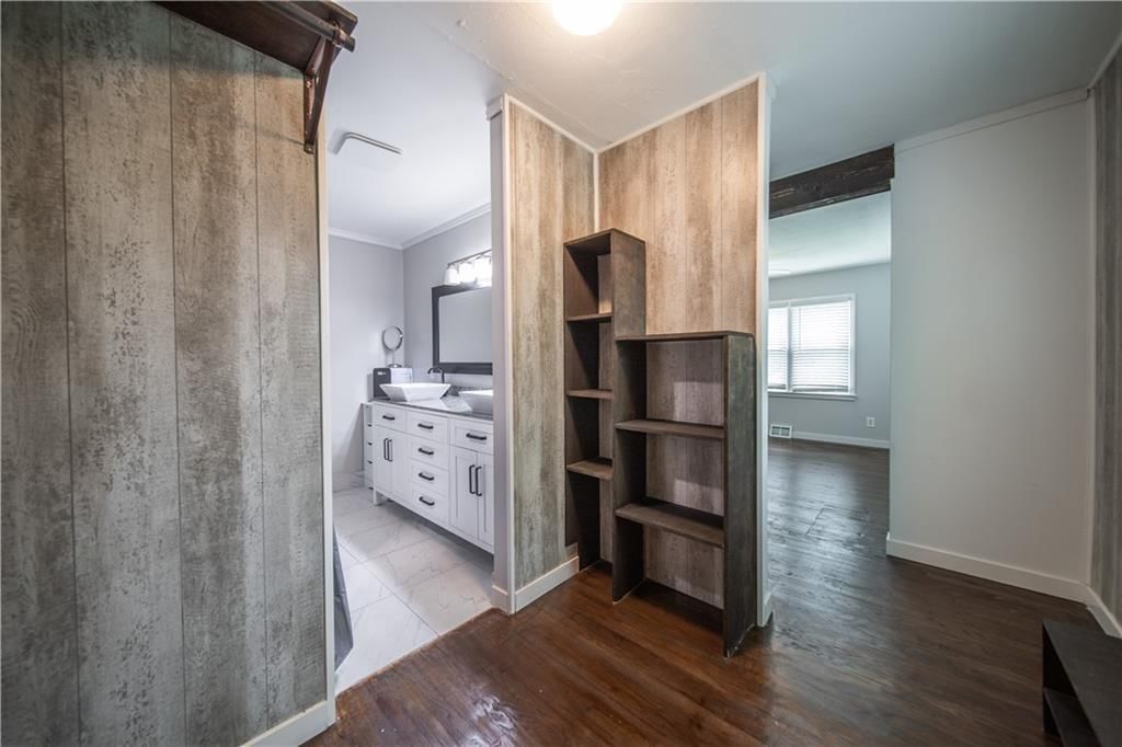 312 Main Street — photo 31