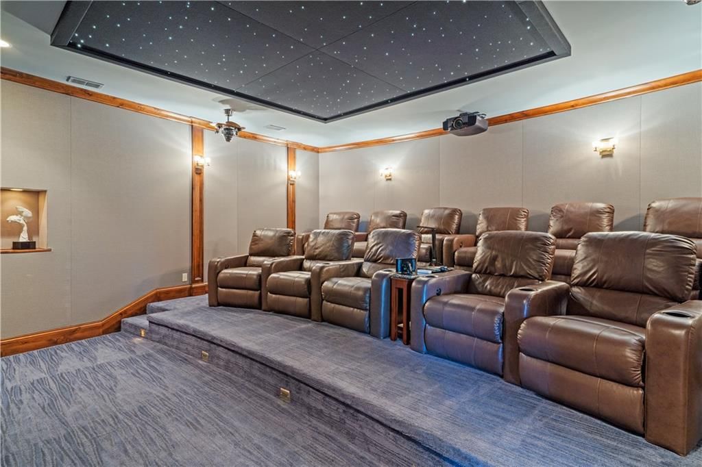 472 N Winnebago Drive — photo 34