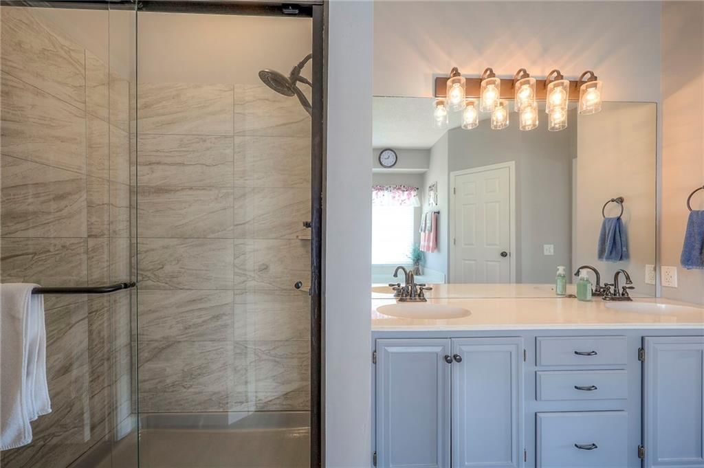 9209 N Holmes Court — photo 27