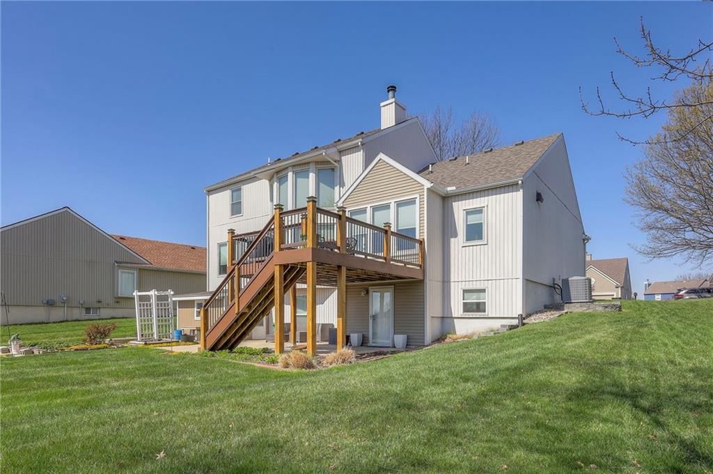 9209 N Holmes Court — photo 46