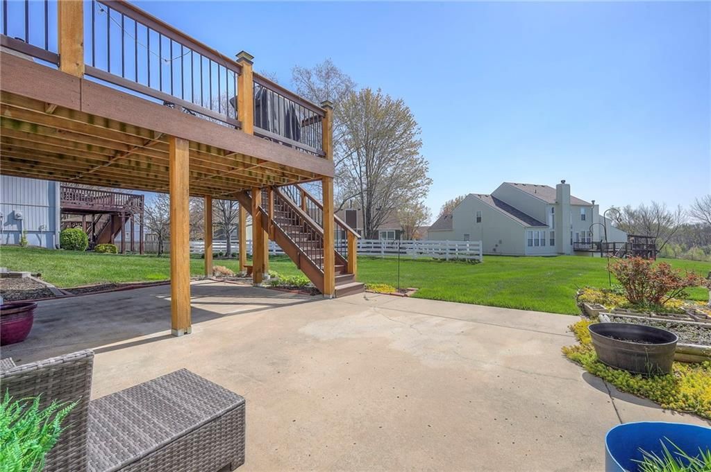 9209 N Holmes Court — photo 50
