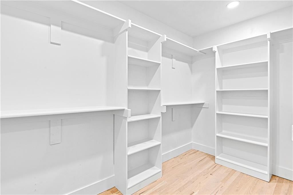 10318 Sagamore Lane — photo 29