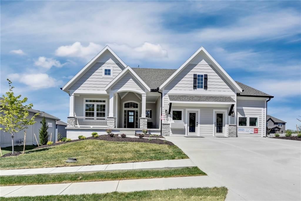 12504 W 170th Street, Overland Park, KS