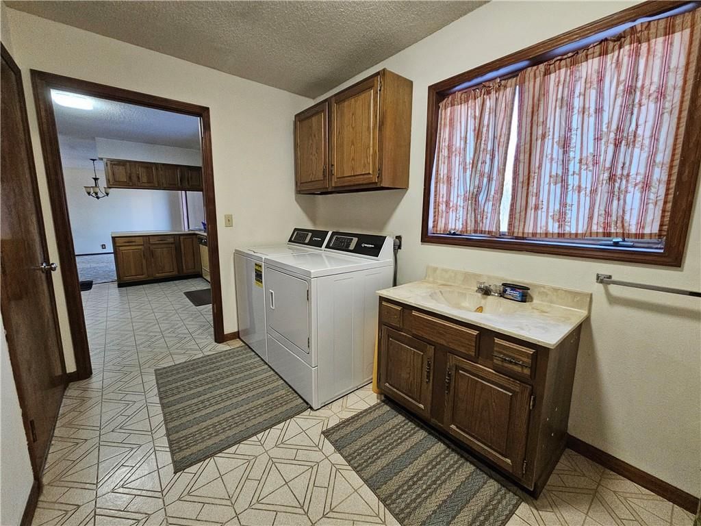 808 N Carbon Terrace — photo 8