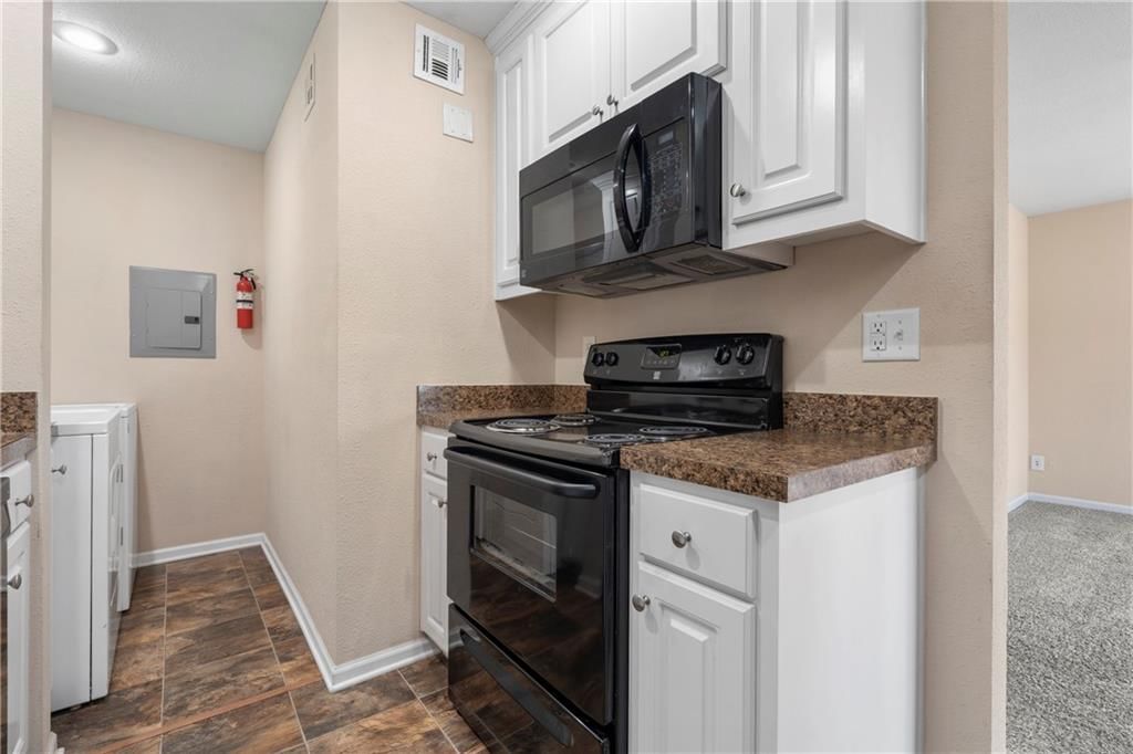 4201 S Minnie Street — photo 13