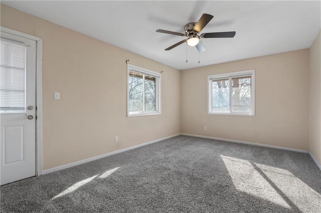 4201 S Minnie Street — photo 17