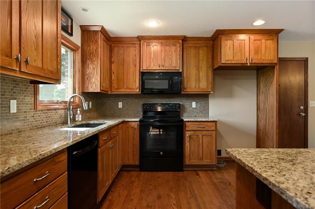 3385 W 183rd Street — photo 20