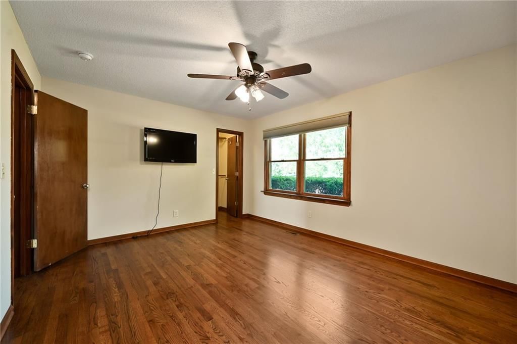 3385 W 183rd Street — photo 24