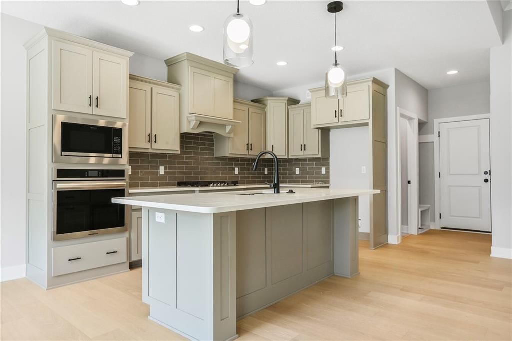 7050 NW Yulich Court — photo 9