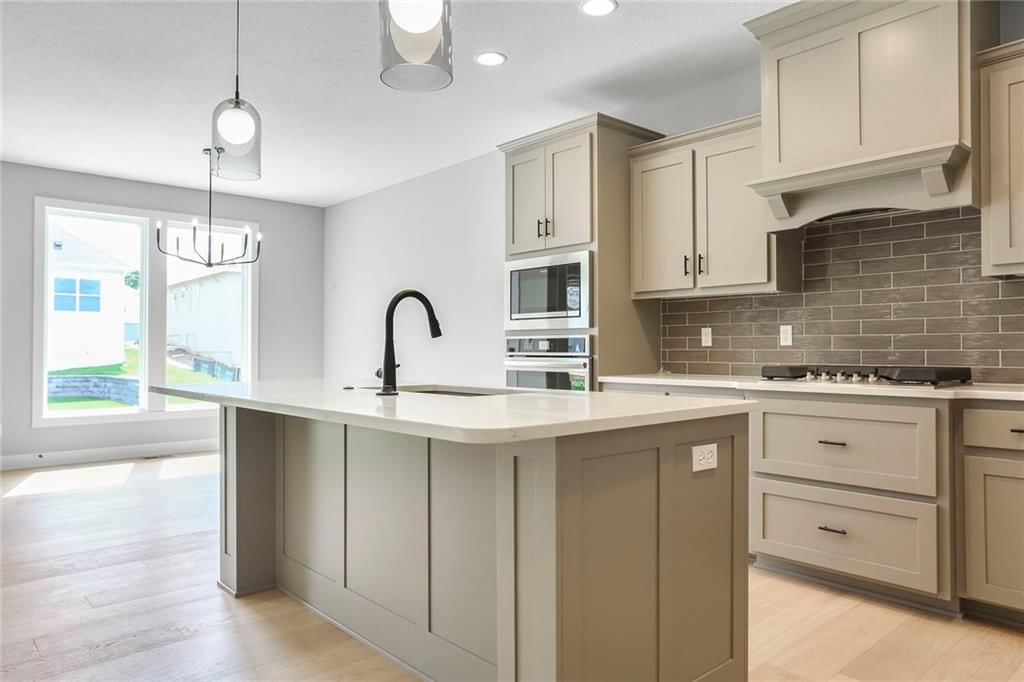 7050 NW Yulich Court — photo 10