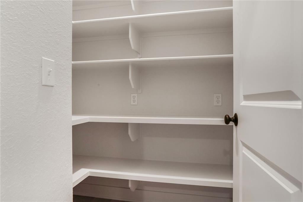 7050 NW Yulich Court — photo 14