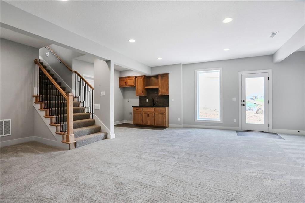 7050 NW Yulich Court — photo 23