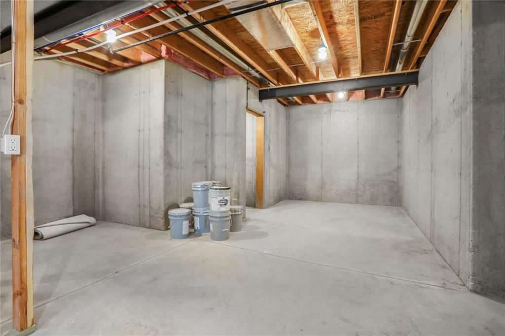 7050 NW Yulich Court — photo 32