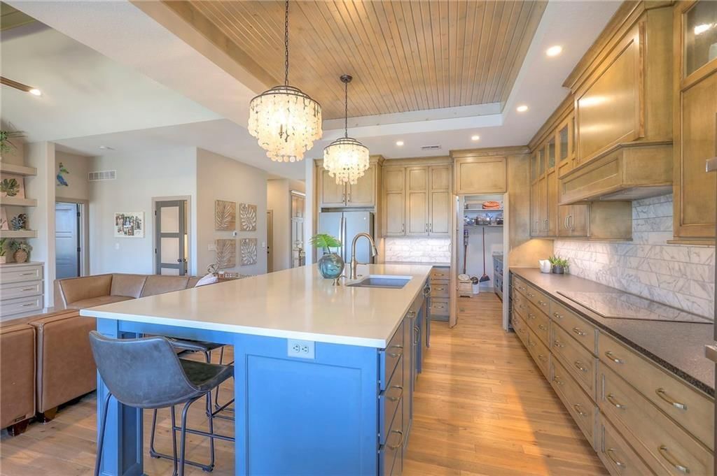 514 S Shore Drive — photo 10