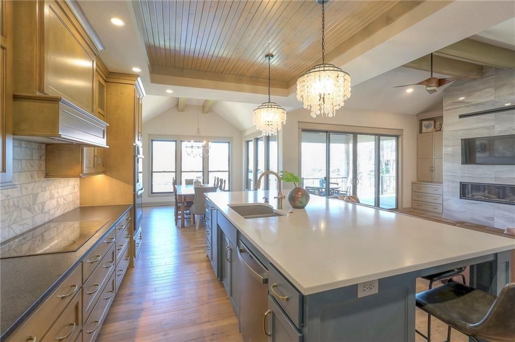 514 S Shore Drive — photo 11