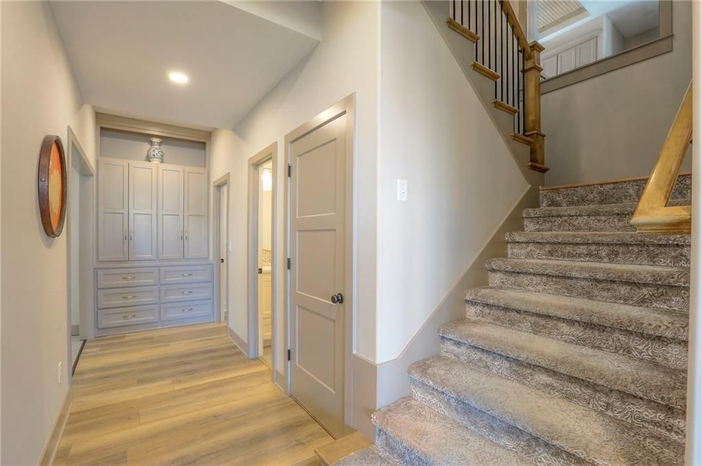 514 S Shore Drive — photo 29