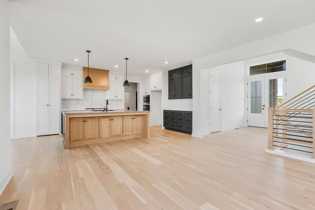 11468 S Violet Street — photo 9