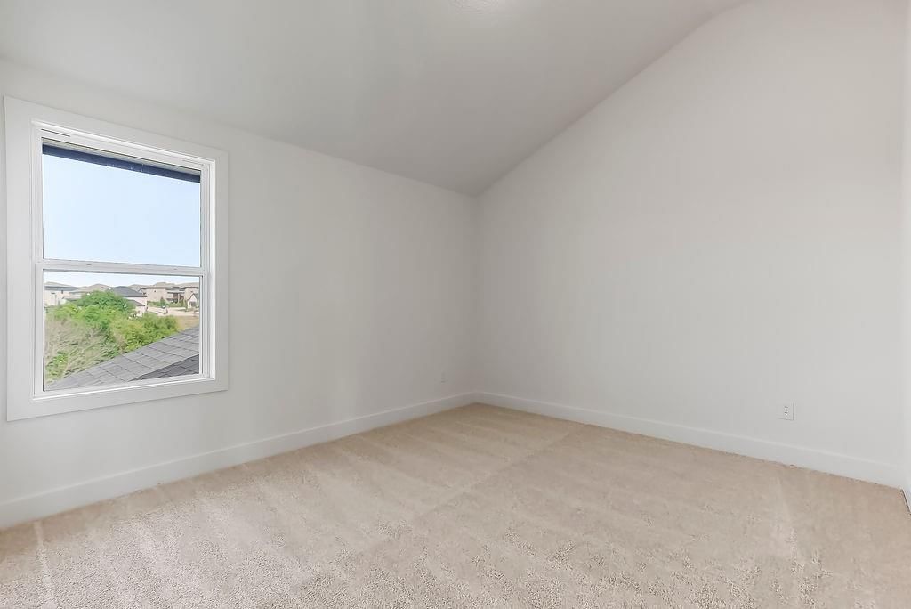 11468 S Violet Street — photo 40