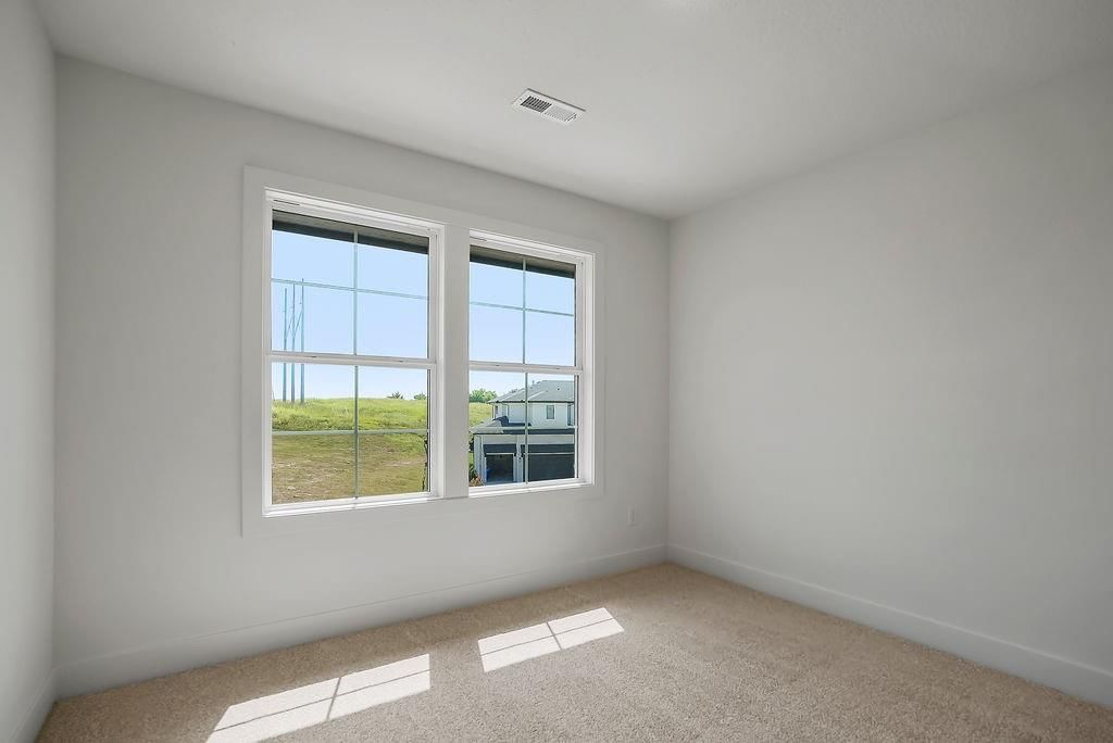 11468 S Violet Street — photo 43