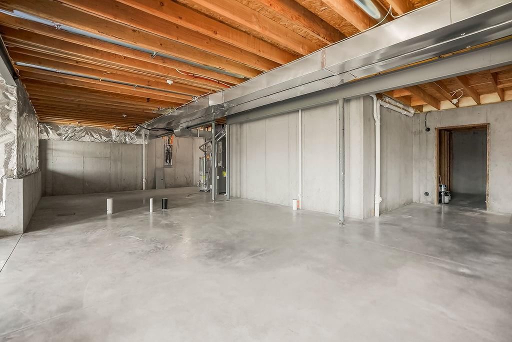 11468 S Violet Street — photo 48