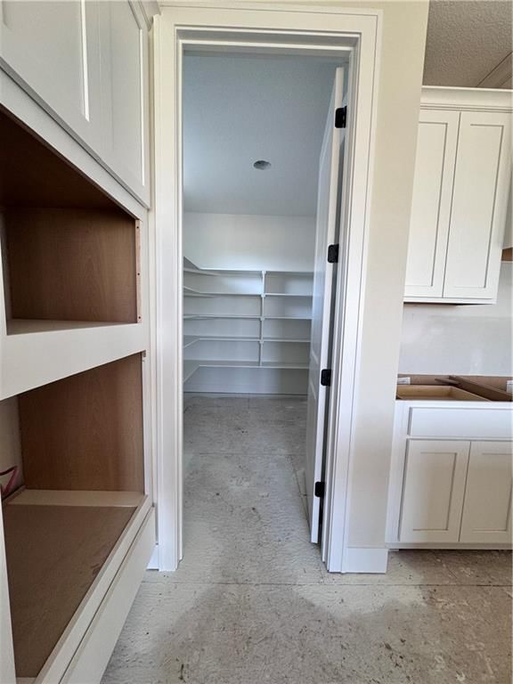 4218 W 158TH Terrace — photo 16