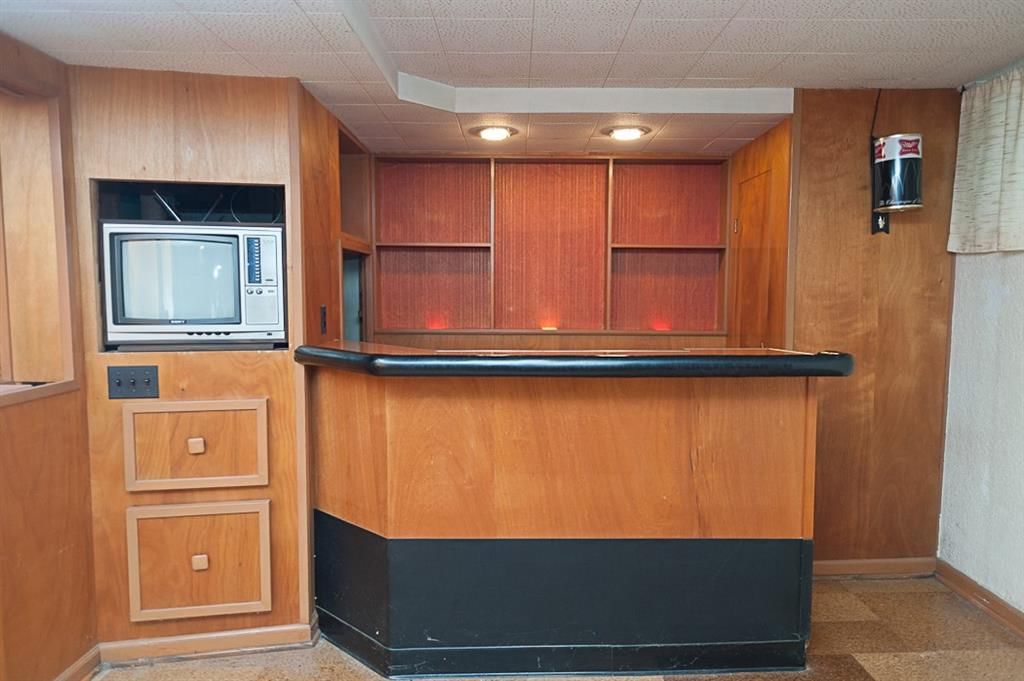 5121 W 72nd Street — photo 22