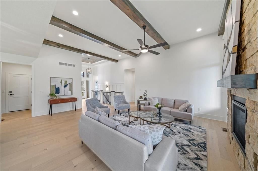 2202 SW Hook Farm Drive — photo 4