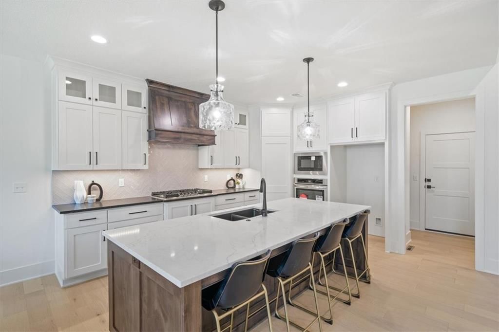 2202 SW Hook Farm Drive — photo 6
