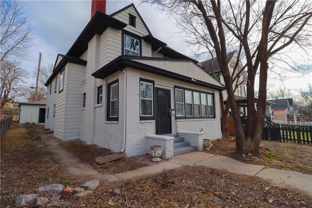 2049 N Tremont Street — photo 1