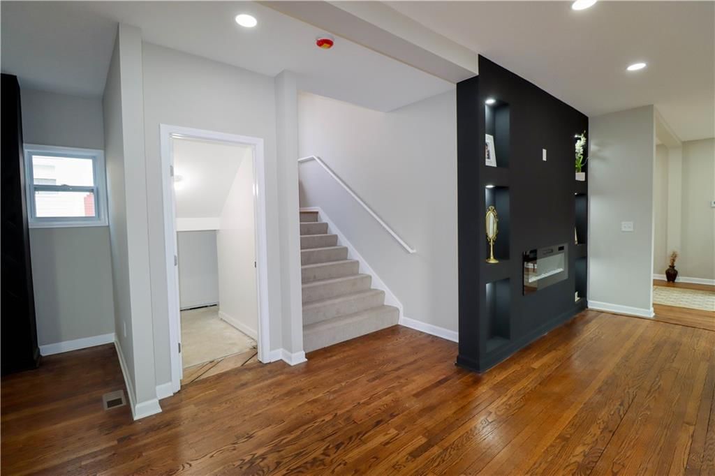 2049 N Tremont Street — photo 15
