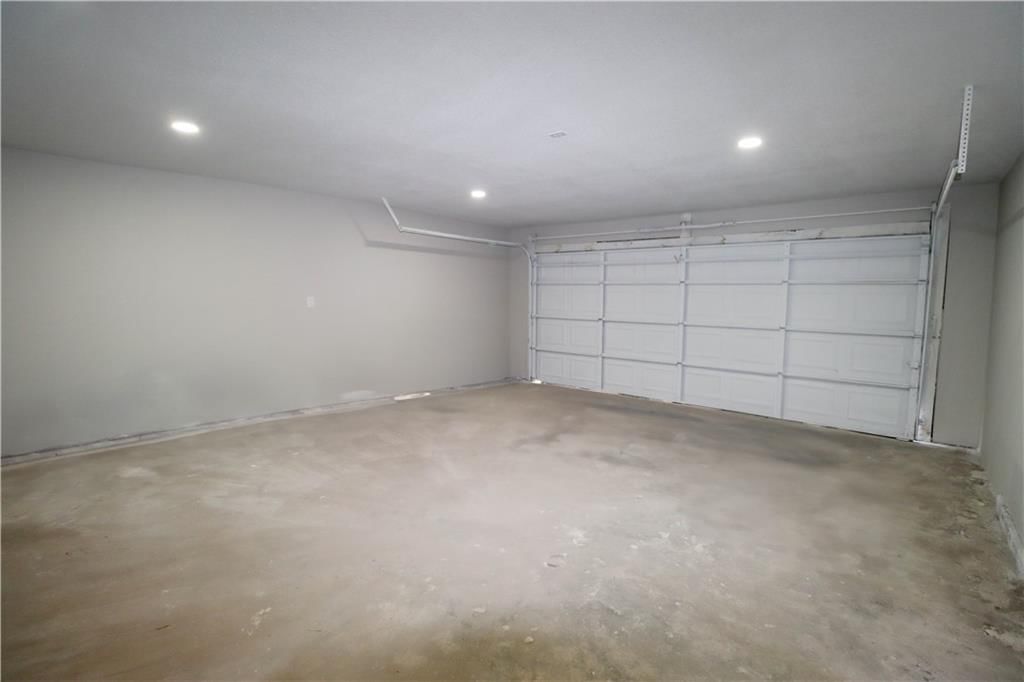 2049 N Tremont Street — photo 74