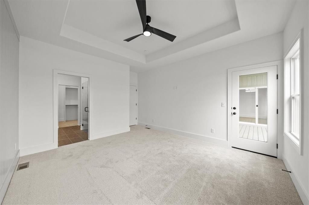 824 NE Algonquin Street — photo 22