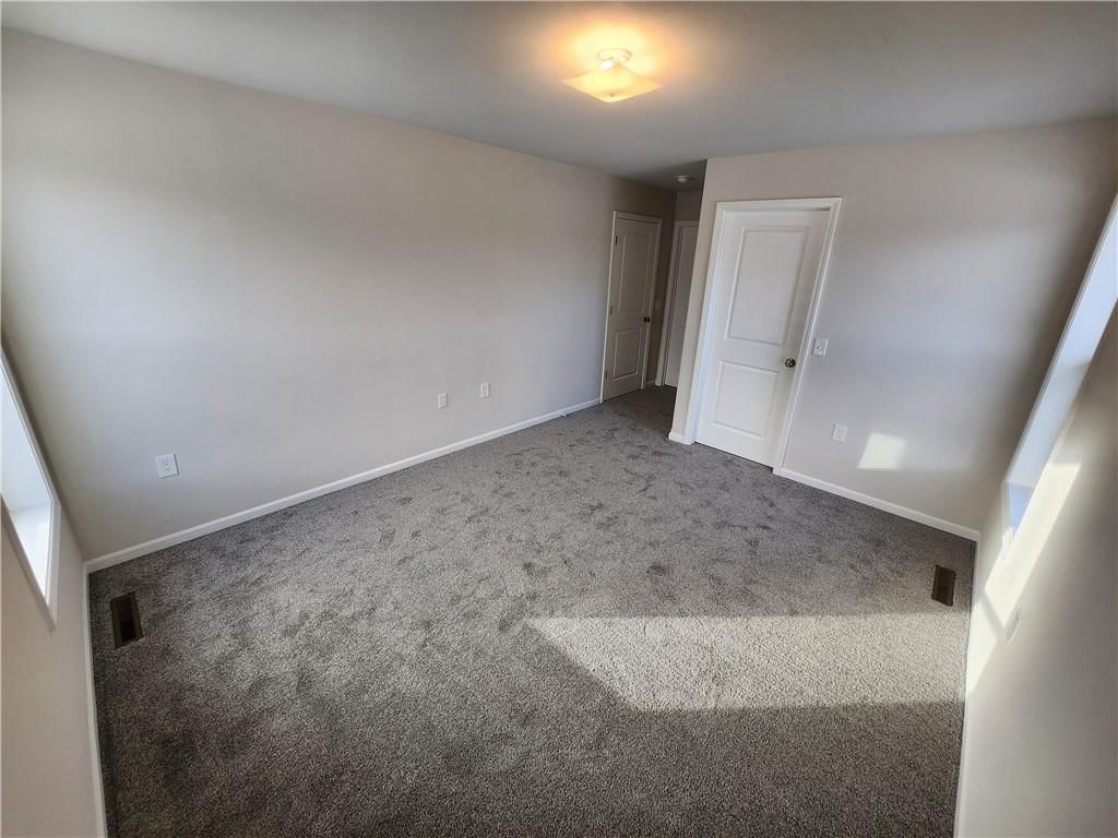 131 McCartney Lane — photo 15