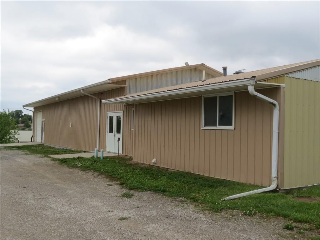 1201 N Alanthus Highway — photo 2