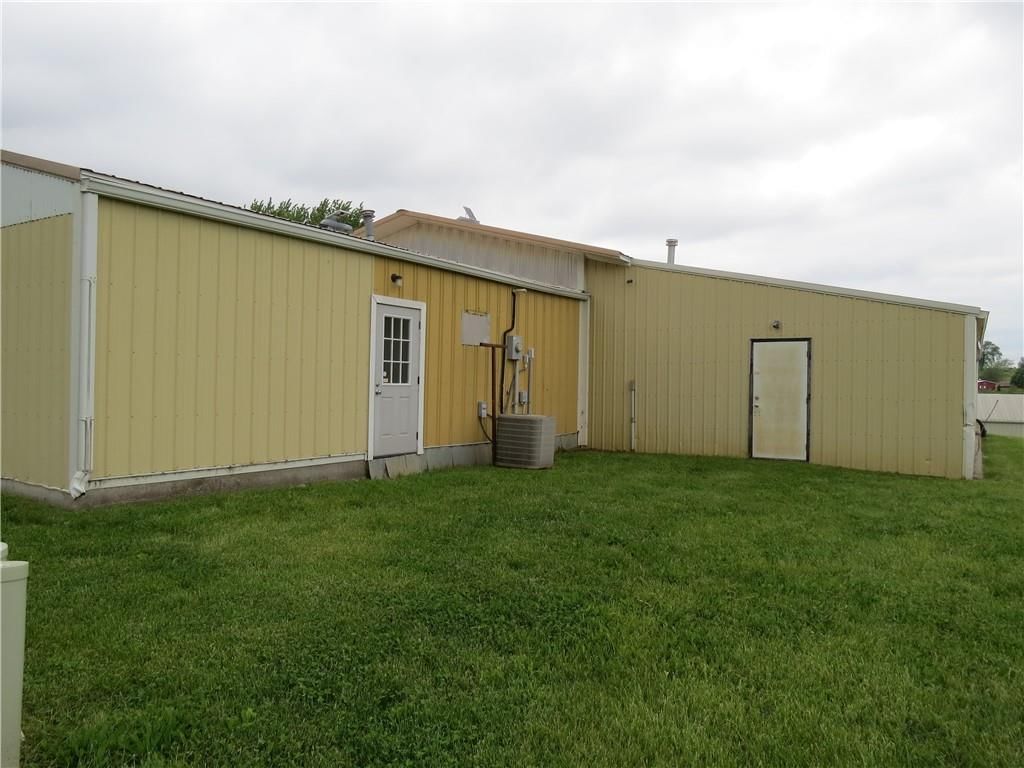 1201 N Alanthus Highway — photo 3