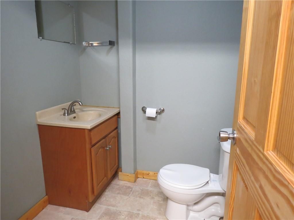 1201 N Alanthus Highway — photo 8