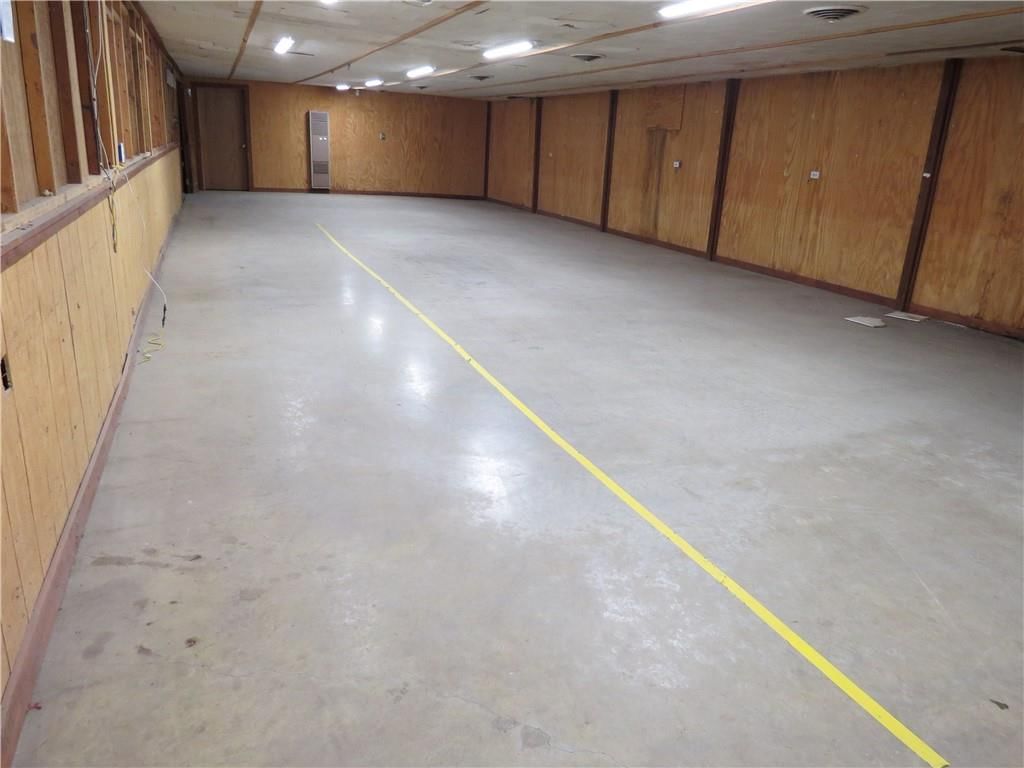 1201 N Alanthus Highway — photo 11