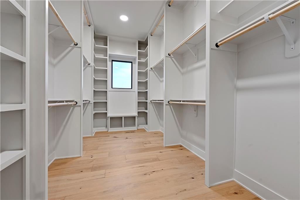 17017 Parkhill Street — photo 25