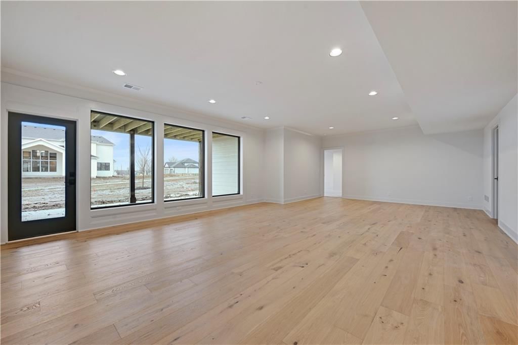 17017 Parkhill Street — photo 33