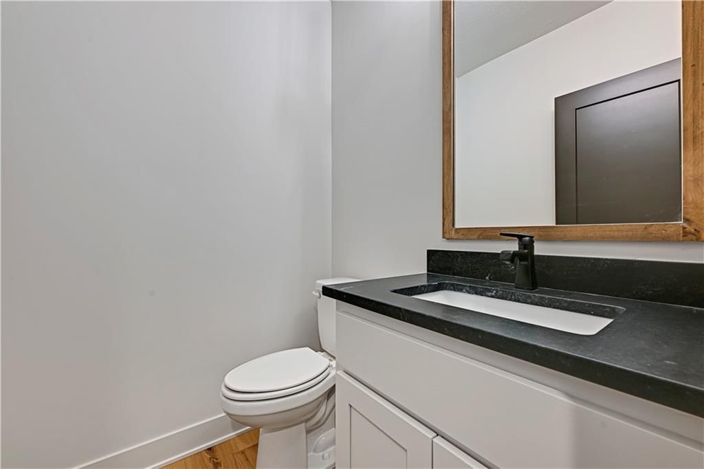17017 Parkhill Street — photo 40