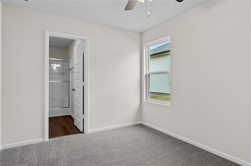 2164 Woodfield Drive — photo 15