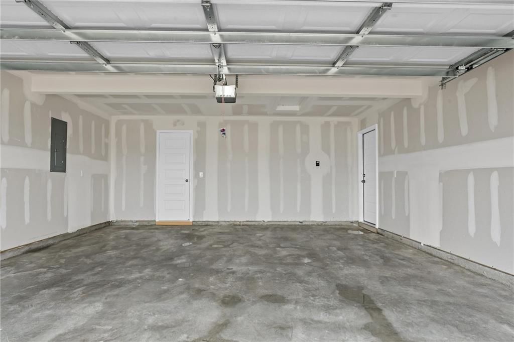 2164 Woodfield Drive — photo 24