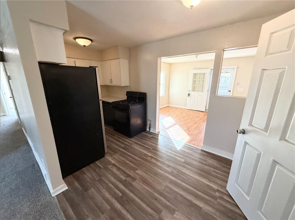 124 N Peck Drive — photo 4
