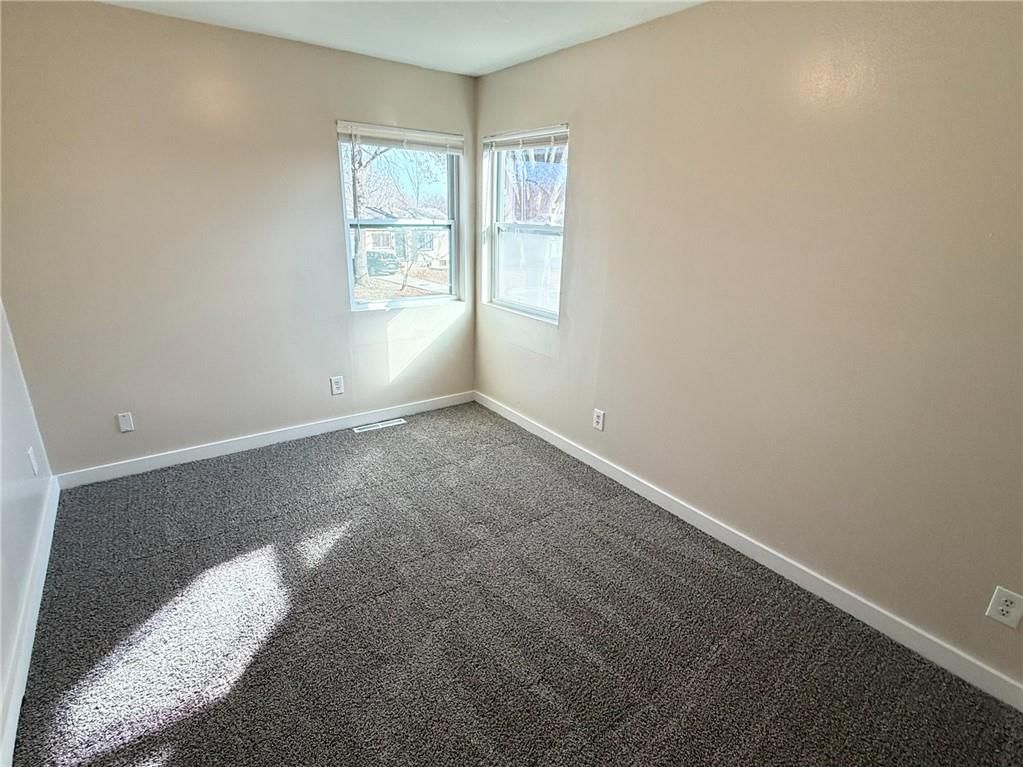 124 N Peck Drive — photo 13