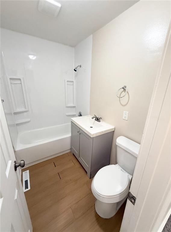 124 N Peck Drive — photo 14