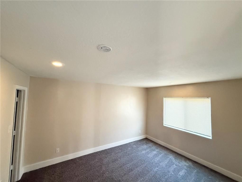 124 N Peck Drive — photo 20