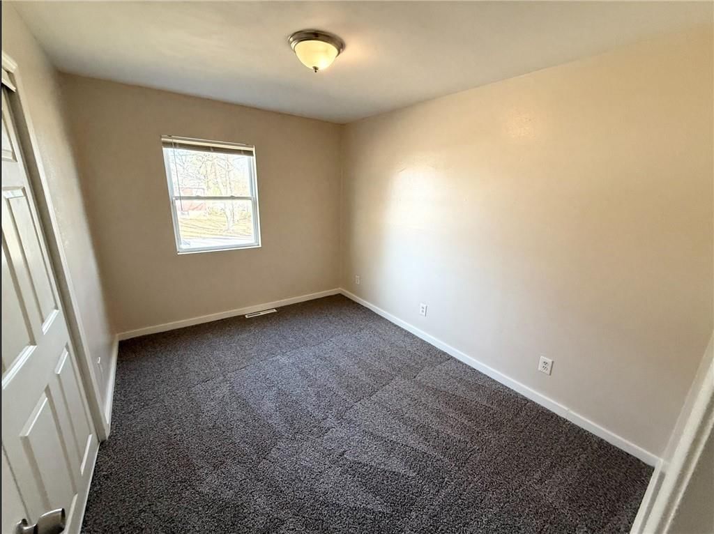 124 N Peck Drive — photo 22