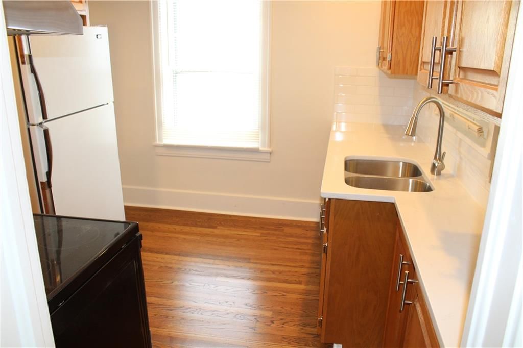 2115 Nebraska Avenue — photo 6