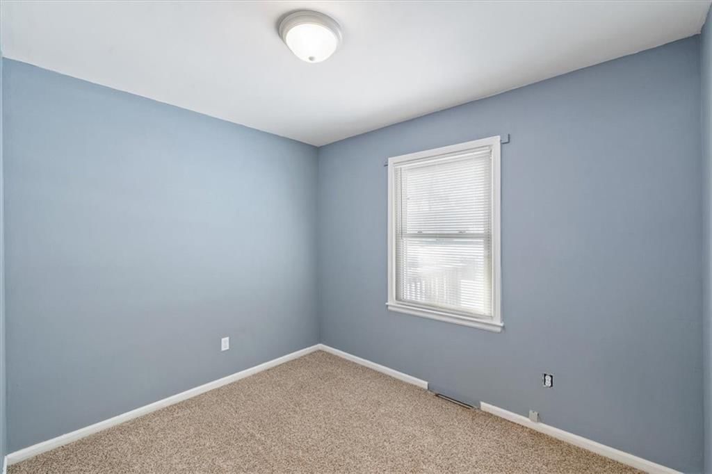 1610 Russell Road — photo 12