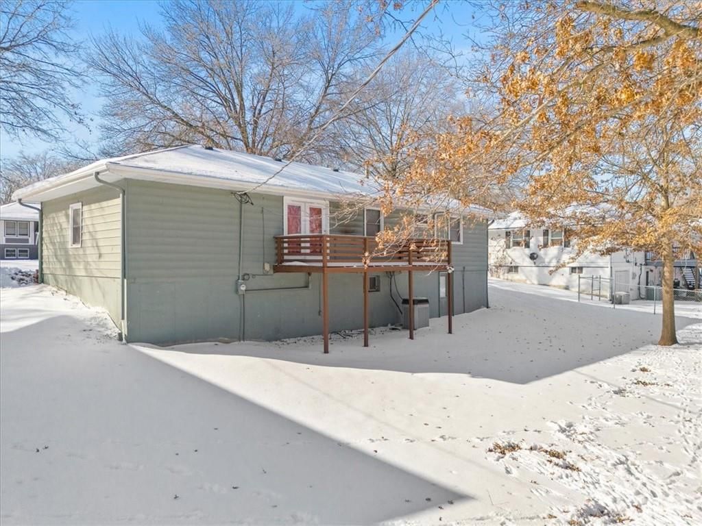 1610 Russell Road — photo 26